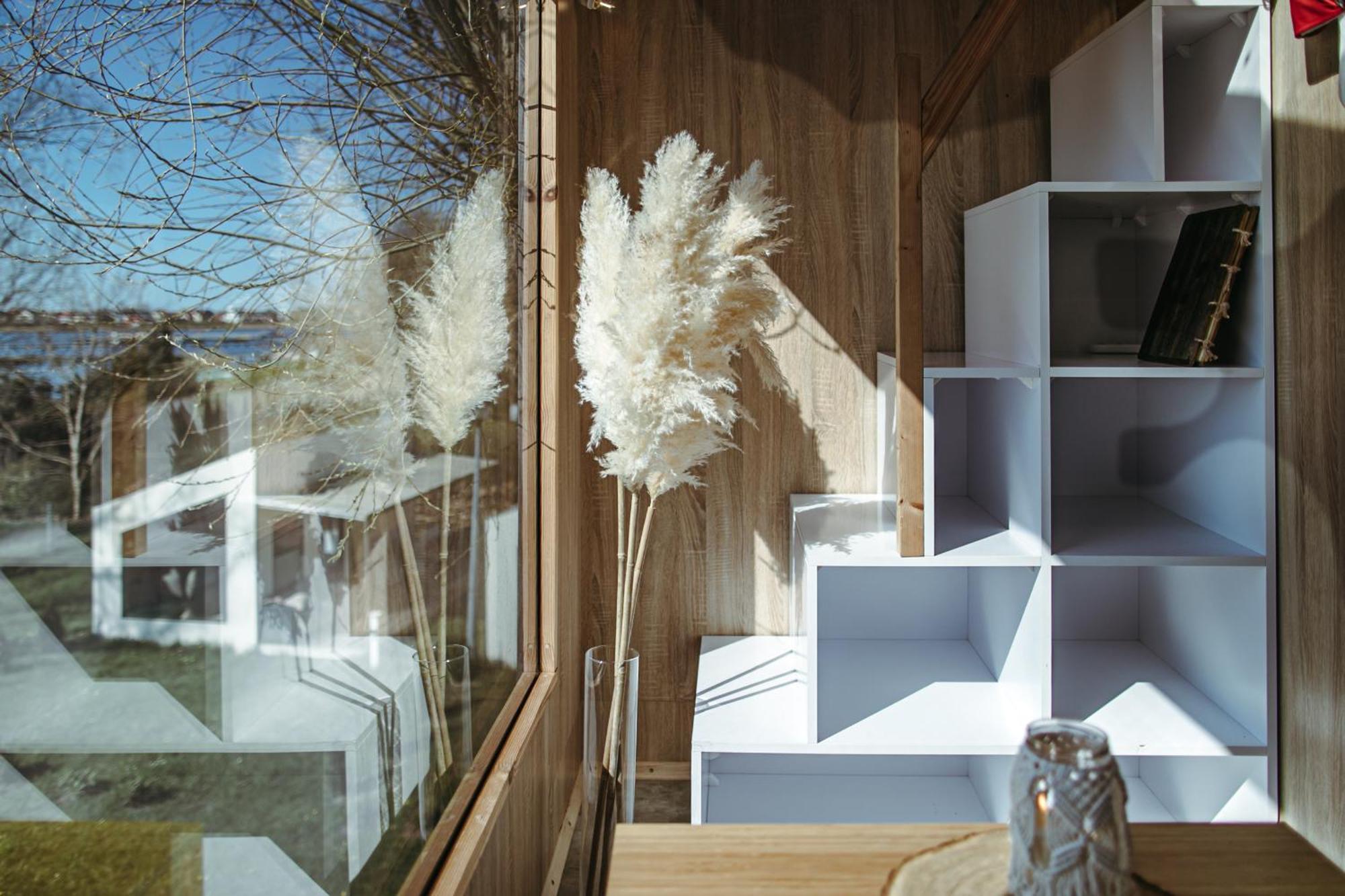 Herbals - Tree&Lake Houses With Bath, Sauna, Bikes, Motorboat Mielno  Camera foto