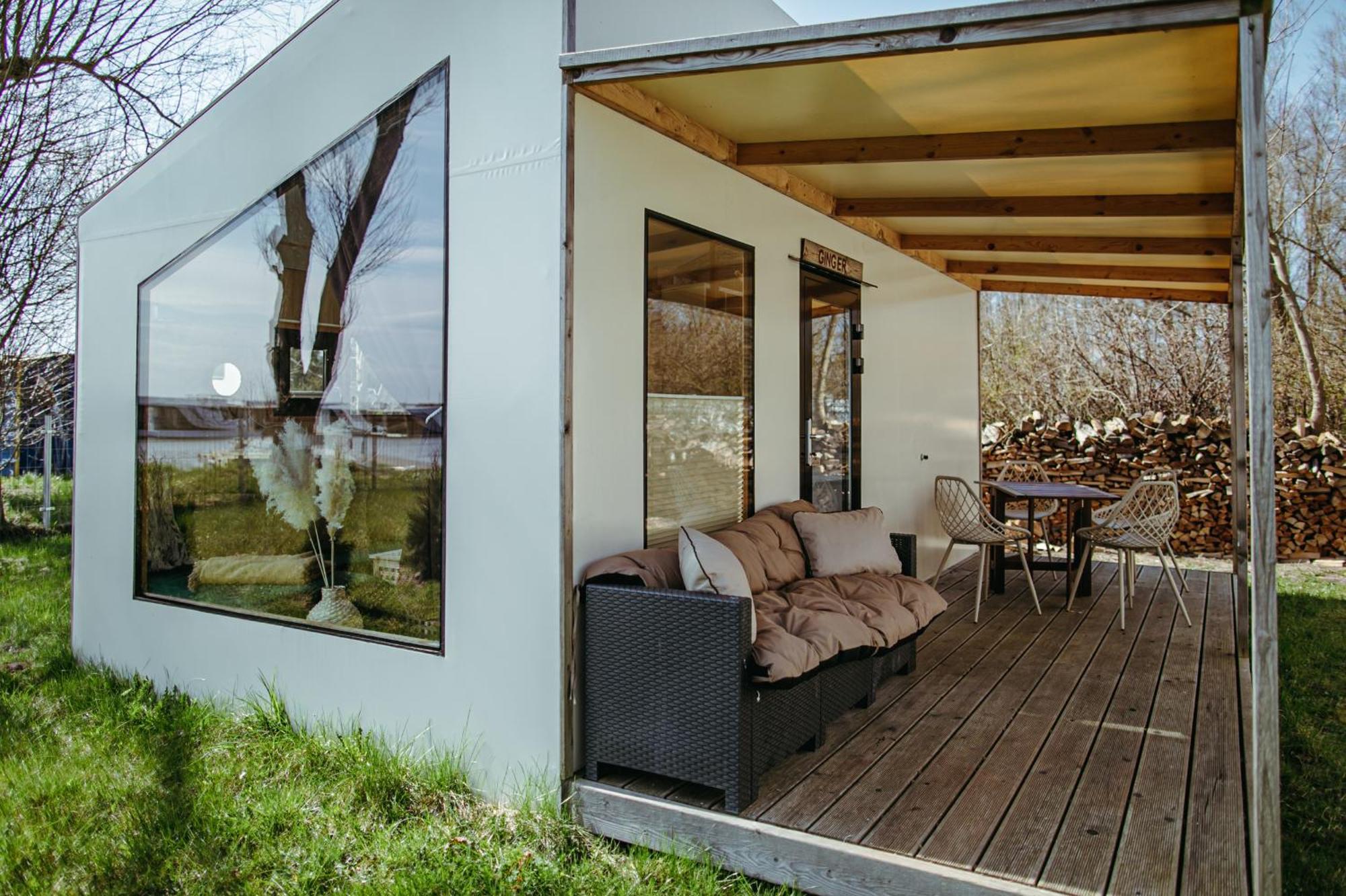 Herbals - Tree&Lake Houses With Bath, Sauna, Bikes, Motorboat Mielno  Camera foto