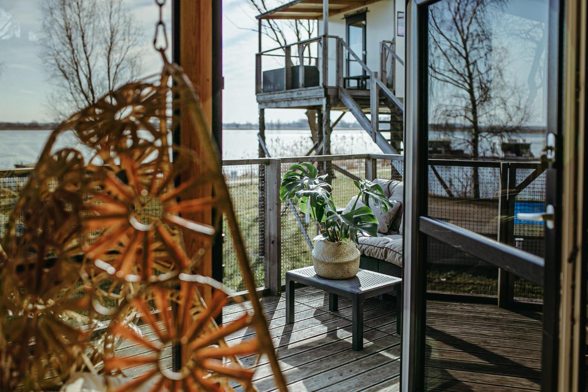Herbals - Tree&Lake Houses With Bath, Sauna, Bikes, Motorboat Mielno  Camera foto